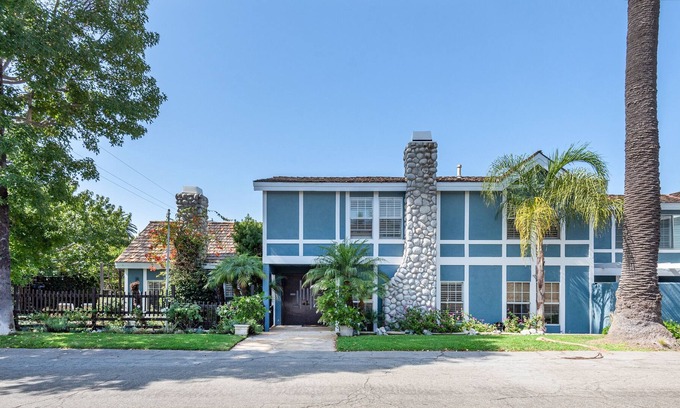Tree Section House | Elegant Tree Section Manhattan Beach Family Home