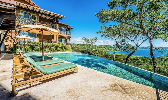 Papagayo Peninsula House | Elegant Villa Escape in Peninsula Papagayo