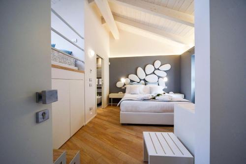 Barolo Bed & Breakfast | Eleìra Luxury Accomodations