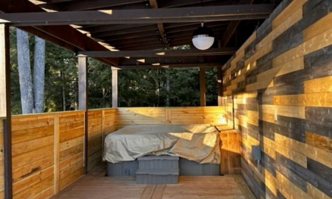 Gwinn Cottage | Elemental Resort