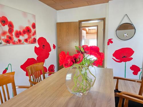 Duisburg City Center Apartment | ELENA flat Mohn Duisburg Zentrum
