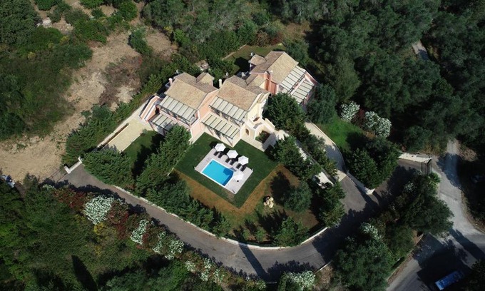 Doukades Villa | Eleonas Luxury Homes