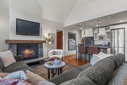 Canmore Apartment | Elevated Penthouse Condo managed by Little Sister Getaways