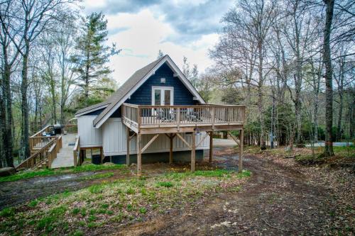 Charter Hills House | Elevation Escape