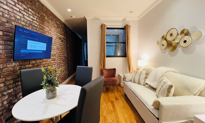 Midtown West Apartment | Elevator King Bed 2BR Times Square Luxury Rental