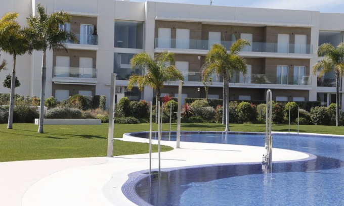 Chipiona Apartment | Eleven Views Lightbooking