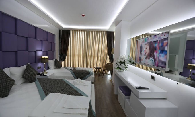 Antalya City Centre Hotel | Elips Royal Hotel & Spa