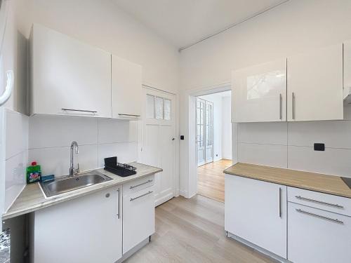 Koekelberg Apartment | Elisabeth Brussels 3