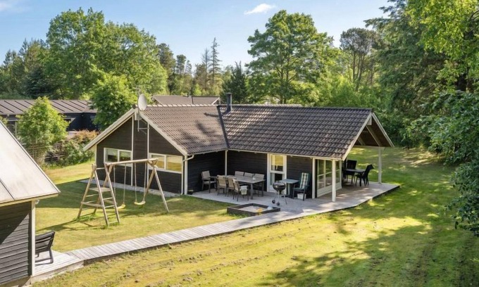Hou House | "Elita" - 1.7km from the sea by Interhome