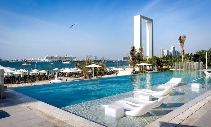 Dubai Marina Apartment | Elite 2BR at La Vie with sea view