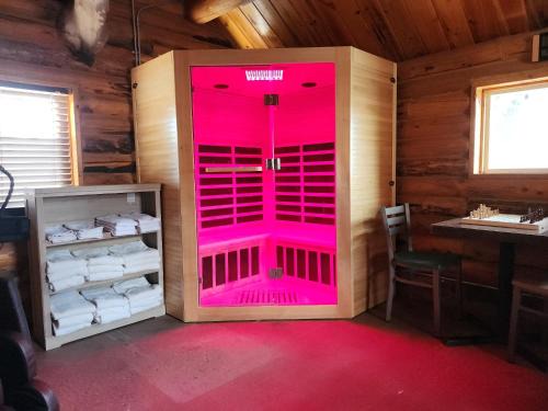 Thermopolis Hotel | Elk Antler Inn