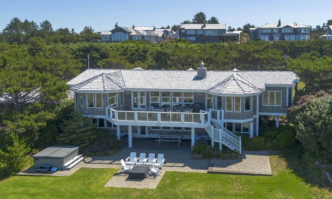 Gearhart House | Elk Ridge Oceanfront Home