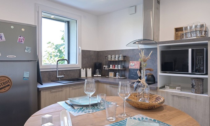 Saint-Baldoph Apartment | Ellanoa - Joli appartement avec vue montagne