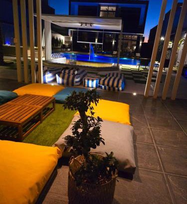 Al-Maghtas Ski Chalet | Elysee Villa