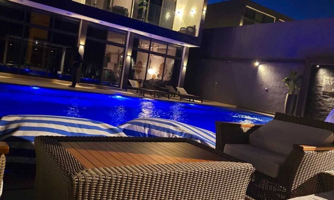 Al-Maghtas Ski Chalet | Elysee Villa nstunning chalet located in the enchanting Dead Sea area of Jordan