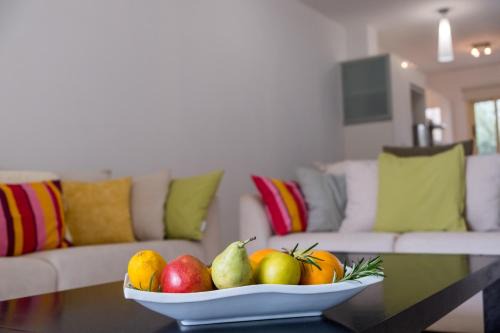 Universal House | Elysia Park Modern Townhouse