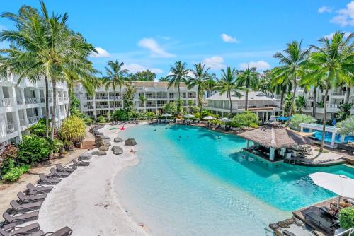 Palm Cove Apartment | Elysium Private Apartments at Beach Club & Spa
