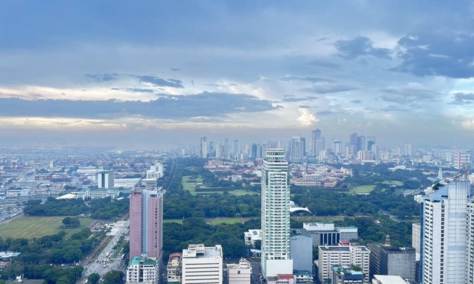 Manila Condo | Embassy Sea View Room