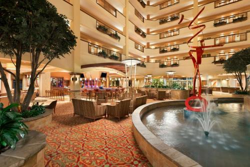 Norman Hotel | Embassy Suites by Hilton Norman Hotel & Conference Center