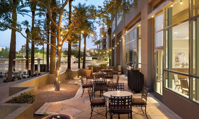 Encanto Hotel | Embassy Suites by Hilton Phoenix Downtown North