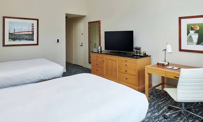 Berkeley Hotel | Embrace Nature's Embrace! 4 Contemporary Units, Near César Chávez Park, w/Pool!