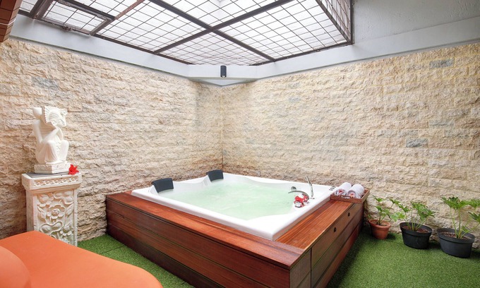 Taman Griya House | Emeline House Cozy Retreat Just Minutes from Everything!