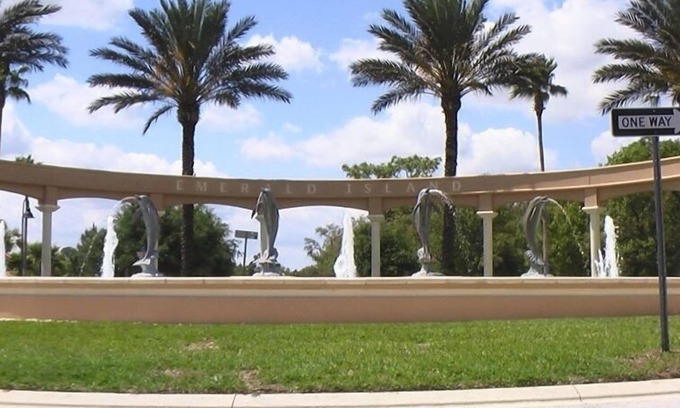West Kissimmee Villa | Emerald Island:Watch Disney Fireworks from the Pool