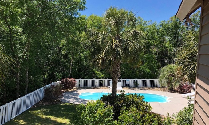 Emerald Isle House | Emerald Isle Oasis w/HEATED POOL