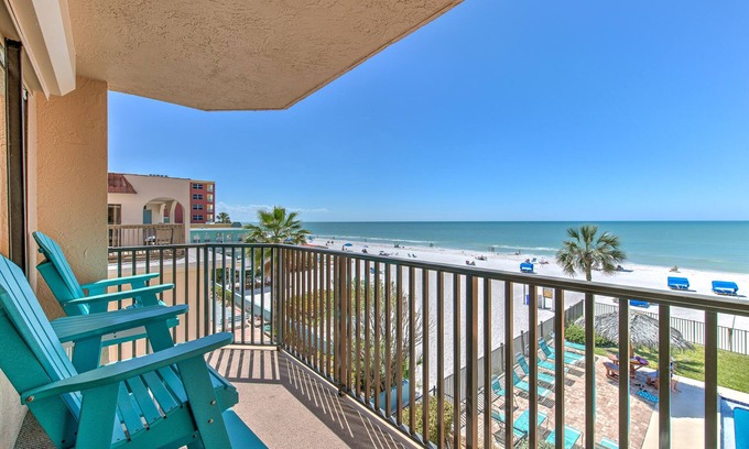 North Redington Beach Condo | Emerald Isle 201 is a 2 bedroom - 2 bath Gulf Front Corner at a great price