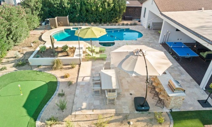 South Scottsdale House | Emerald Oasis - Old Town