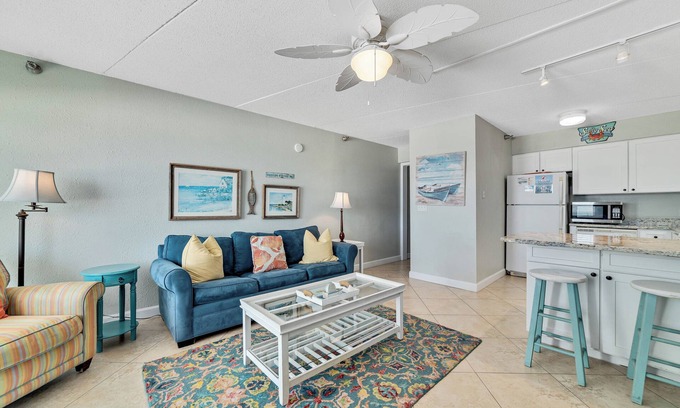 Orange Beach Condo | Emerald Skye 13 - Cozy, Cute Beachy Decor, GREAT View & Outdoor Heated Pool