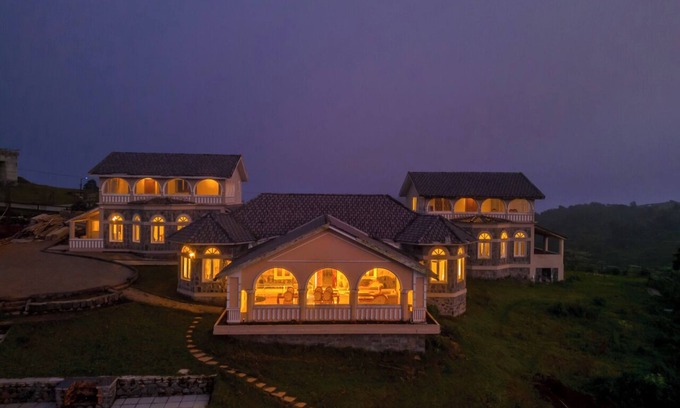 Ithalar House | Emerald Stays Ooty by VOYE HOMES