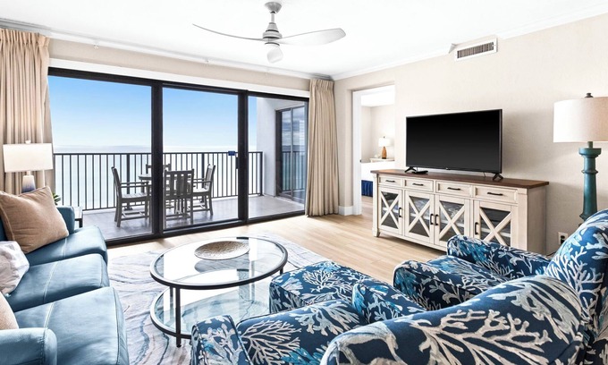 Destin Condo | Emerald Towers Unit 603- Hosted by Scenic Stays!