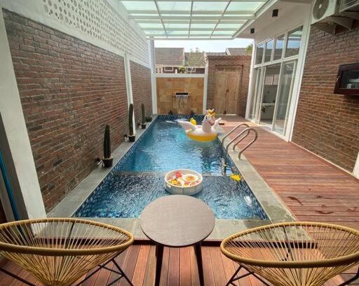Dinoyo Villa | Emka Villa Traditional Minimalist