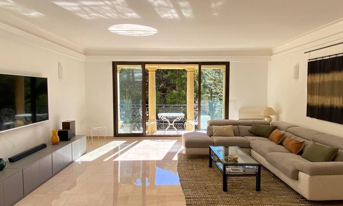 Jean-Medecin Apartment | Emplacement Exceptionnel