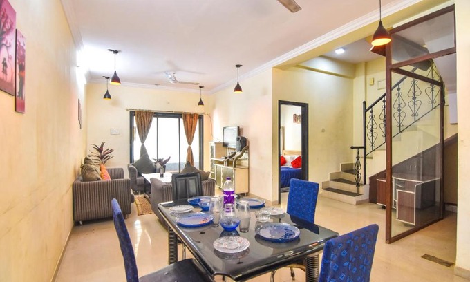 Kune N.m. Villa | EMPYREAN STAYS ll3bhk White Pearl ll AC ll POOL ll FREE WIFI