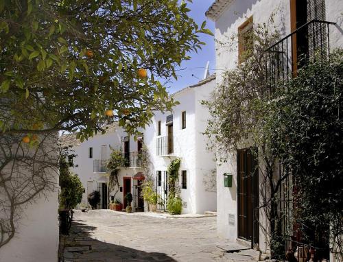 Marbella House | EN- Cozy Andalusian style townhouse in Marbella
