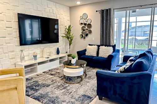 Kissimmee House | Enchanted on Arisha