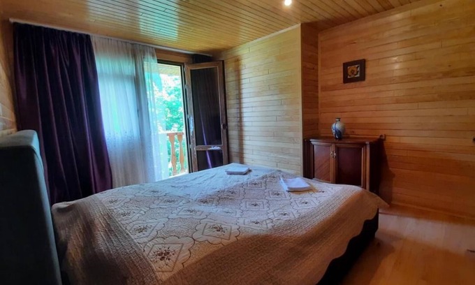 Bagvdanari Cottage | Enchanting 3-bedroom cottage in Mestia