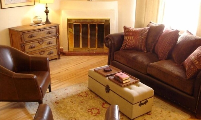 Santa Fe House | Enchanting and Stylish Southwestern 4BR Home