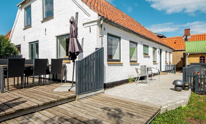 Nordborg House | Enchanting Cottage in Oksbol Oasis-By Traum