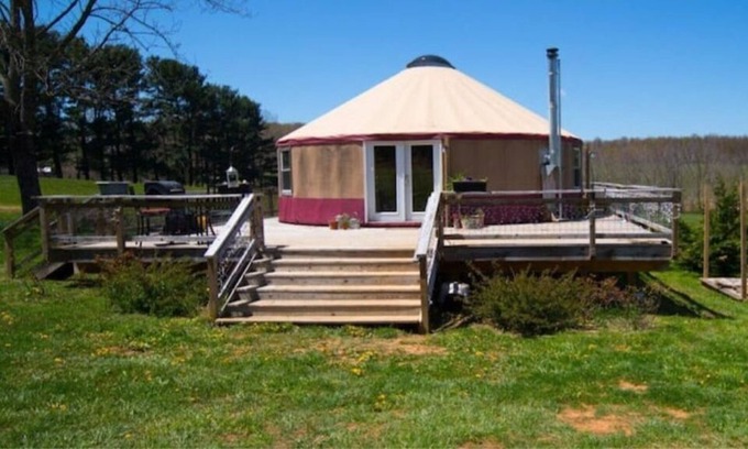 Court House House | Enchanting Floyd Yurt near Blue Ridge Parkway
