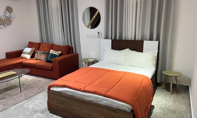 Labone Apartment | Enchanting studio apartment in Labone, perfect unit for vacation stay and work