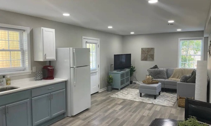 East Point House | Enclave by StayLuxe - 5 min from Airport