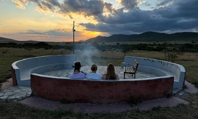 Ololaimutiek Resort | Endeem Mara Resort