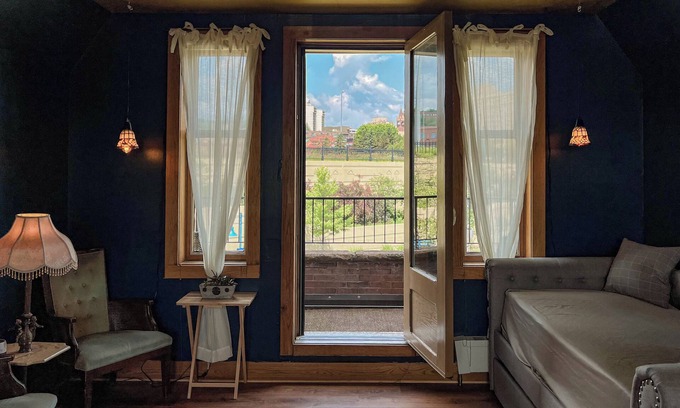 Downtown - Waterfront House | Endion Station Inn Next to Lake Superior Suite #5