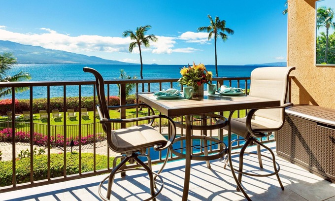 Maalaea Condo | Endless Waves, Incredible Direct Oceanfront Views!