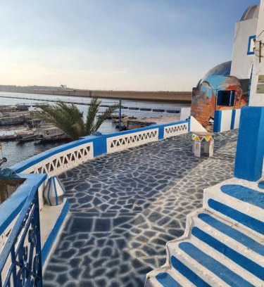 Aswan House | Endo Mando