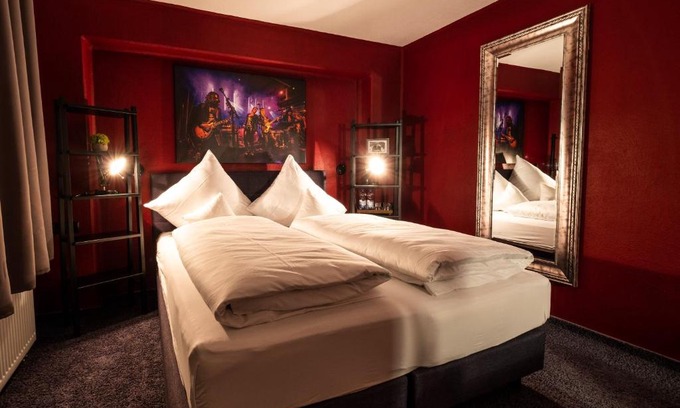 Aulendorf House | Engel Hotel + Diner
