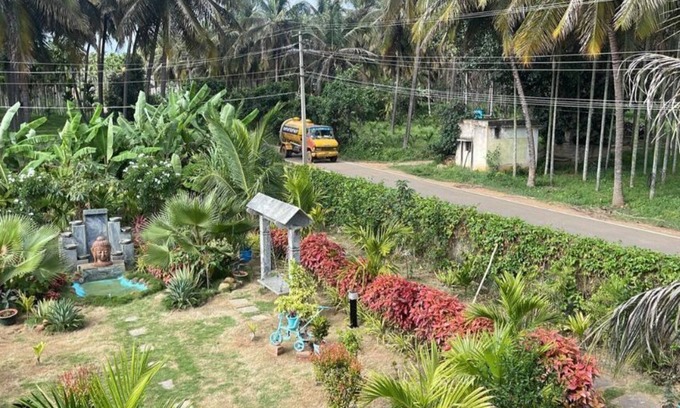 Tumkur House | Enjoy 1 Acer Property Just For You